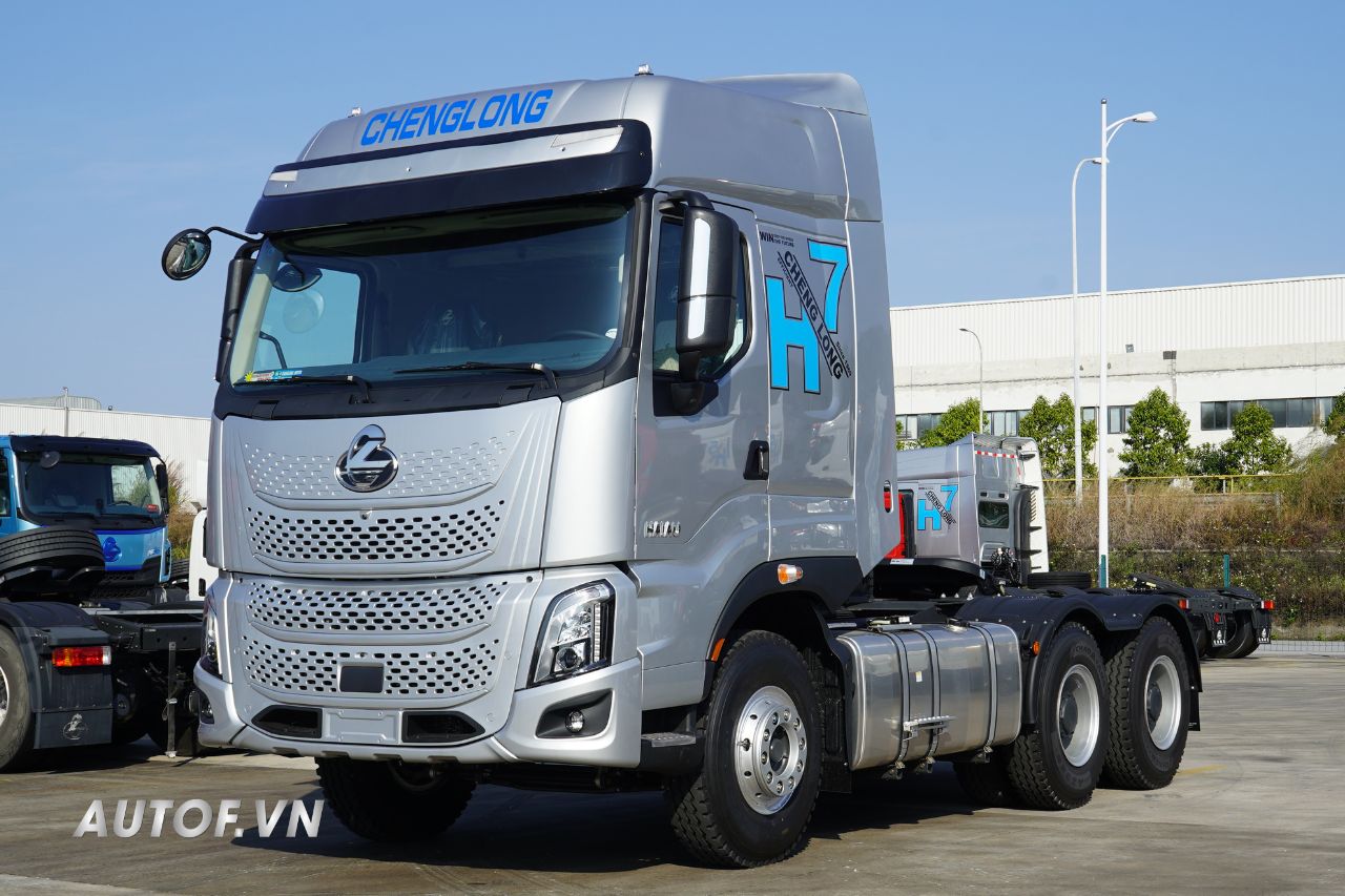 Đầu kéo Chenglong 470Hp cabin H7 Pro - Cầu Dầu